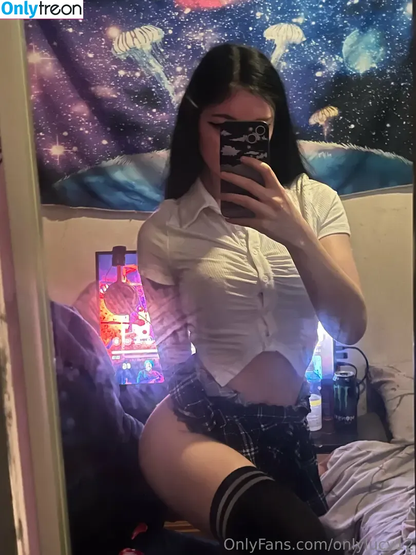 onlylucy12 nude photo #0012 (onlylucy12)