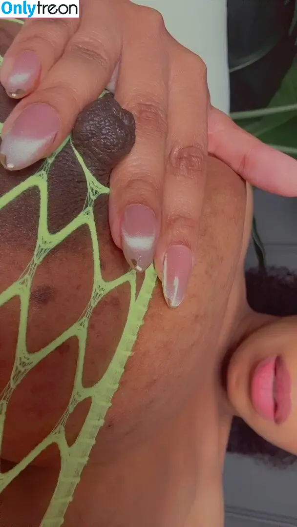 OnlyOneRhonda nude photo #0306 (OnlyOneRhonda)