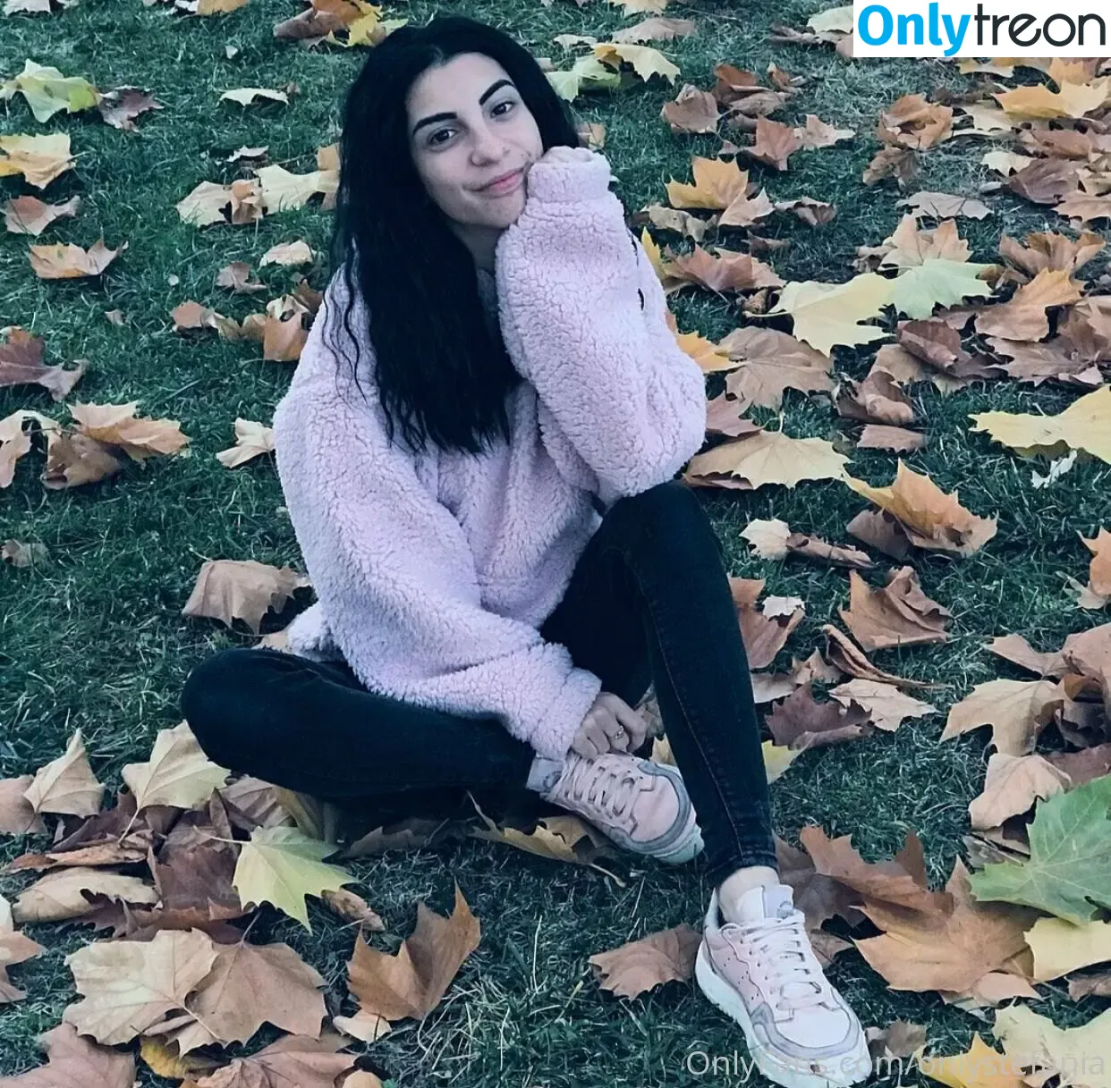 onlystefania nude photo #0004 (onlystefania)