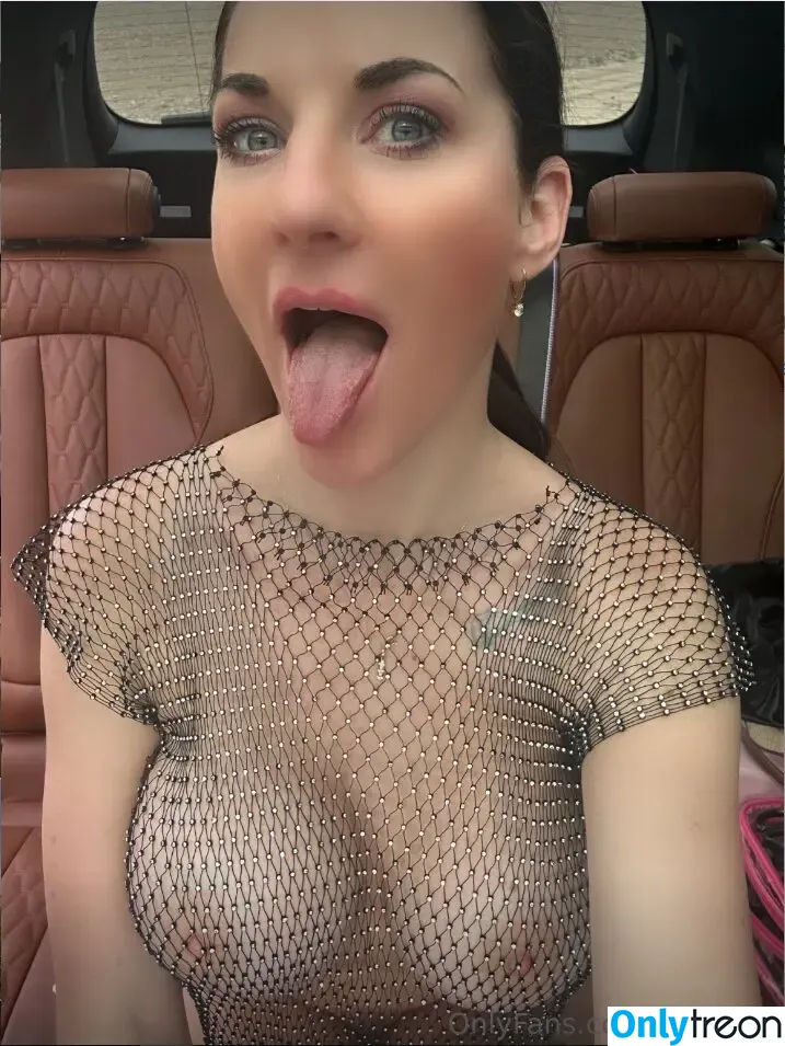 Onlyveru nude photo #0152 (Onlyveru)