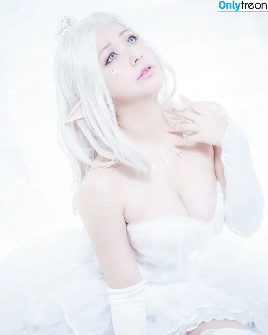 OnniesM nude photo #0002 (Onnies)