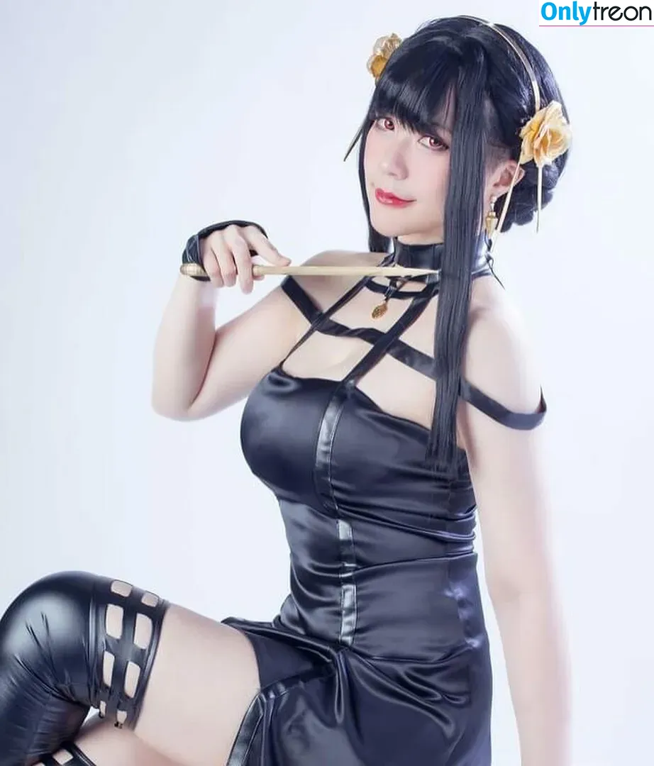 OnniesM nude photo #0030 (Onnies)
