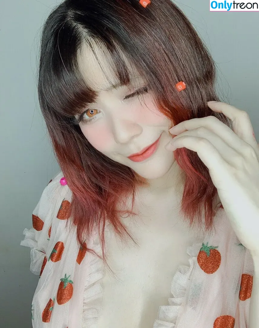OnniesM nude photo #0036 (Onnies)