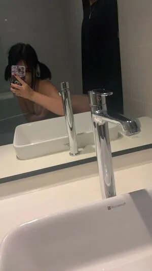 ookiiieee / dotti / meek / miserable / princesslauren nude photo #0014