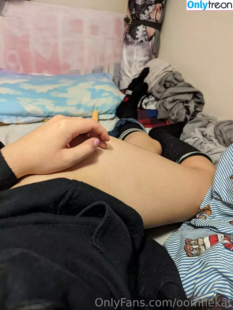 oomfiekat nude photo #0018 (oomfiekat)