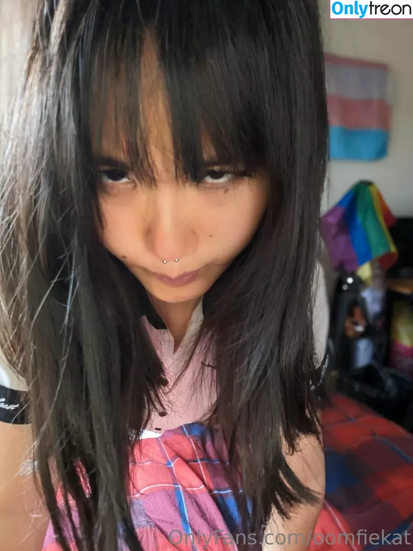 oomfiekat nude photo #0067 (oomfiekat)
