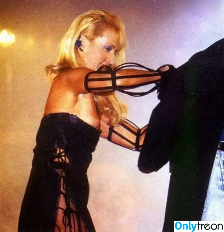 OOPS!!! Deutsch nude photo #0642 (OOPS!!! Deutsch)