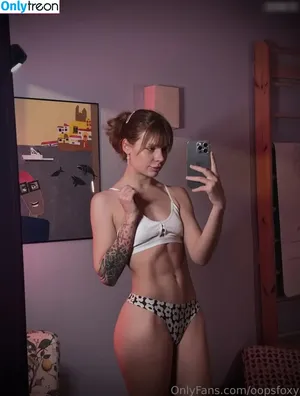  nude photo #0002