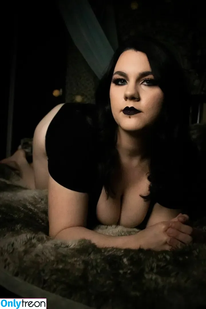OpalCurves nude photo #0037 (OpalCurves)
