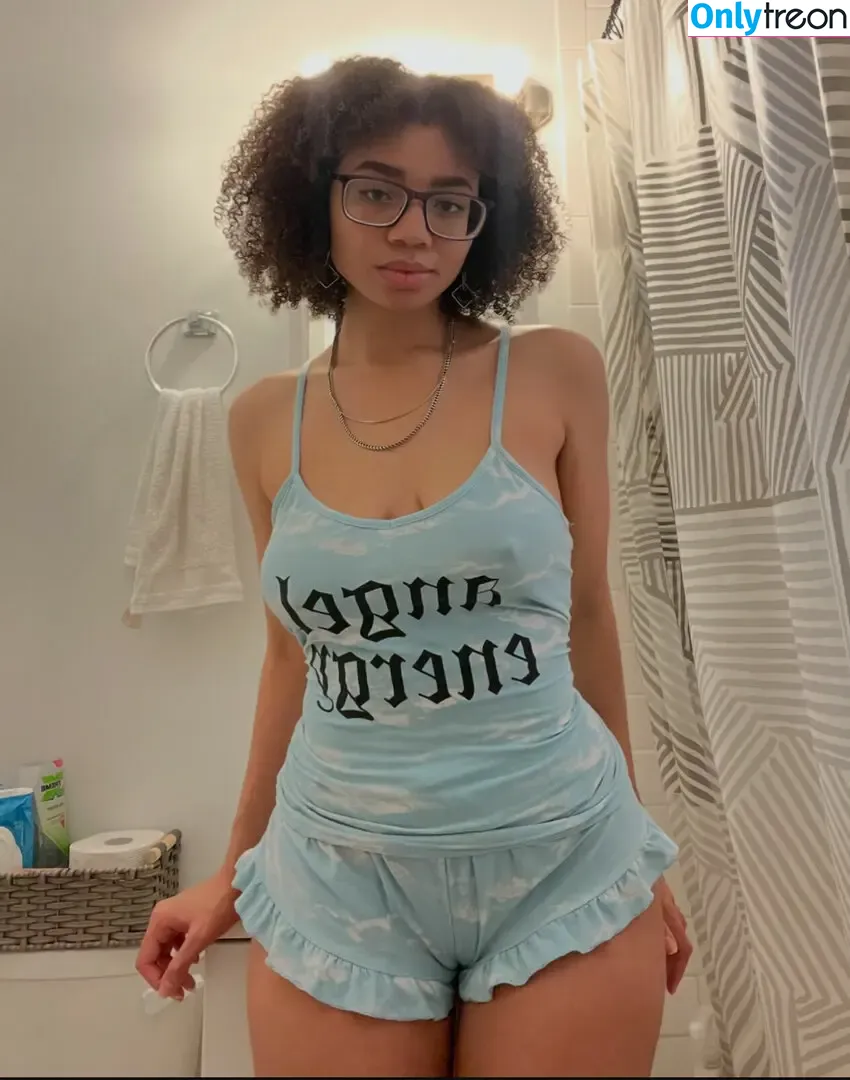 OpalsRealm nude photo #0002 (OpalsRealm)