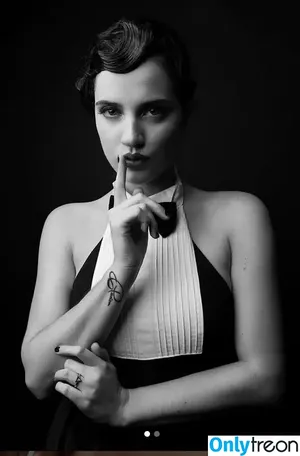 Ophelie Rullier / ophelier / ophelierullier фото голая #1236