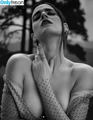 Ophelie Rullier / ophelier / ophelierullier фото голая #1677