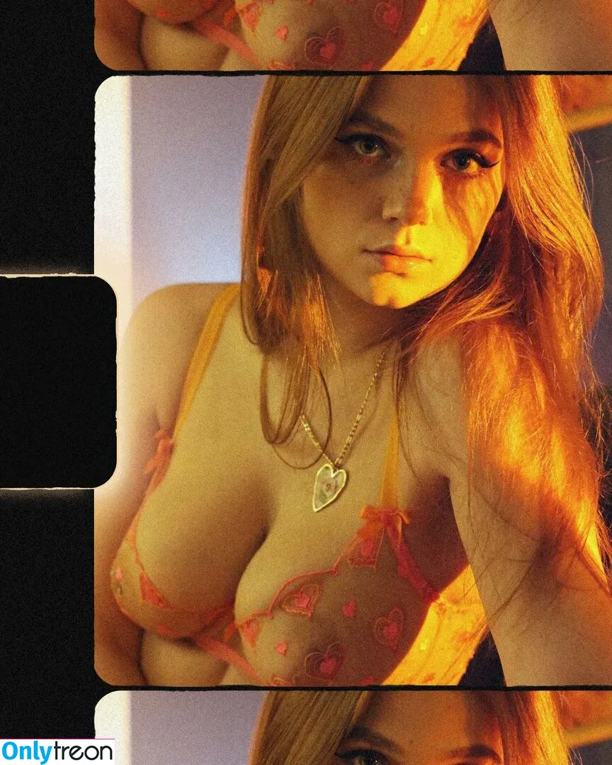 Oreob4by голая photo #0264 (0reob4by / Alex Clark / misswhoreo_)