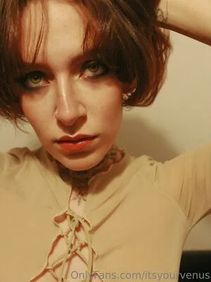 Oriana Valentine / Helvetios / badgalori / itsyourvenus фото голая #0023