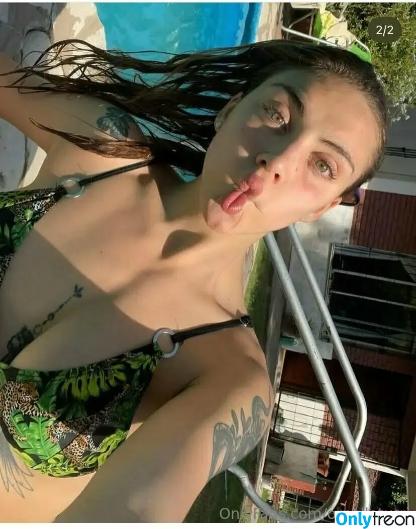 ornellaturri nude photo #0008 (orneeeeeella)