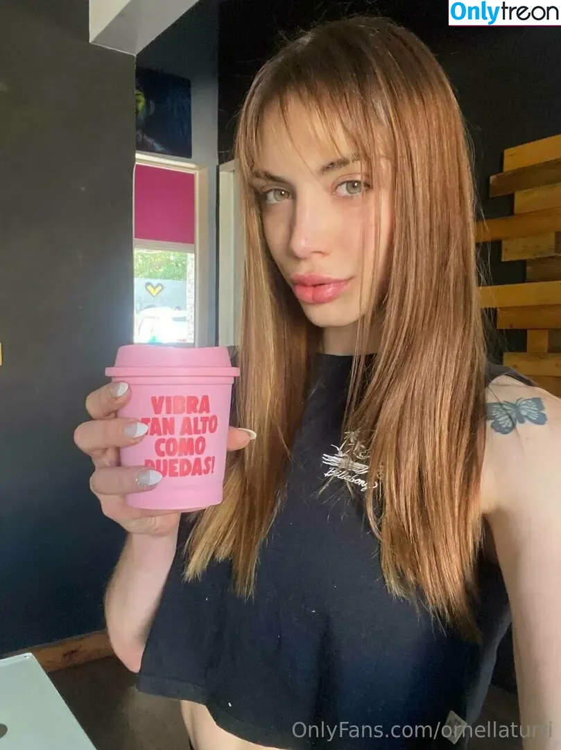 ornellaturri nude photo #0029 (orneeeeeella)