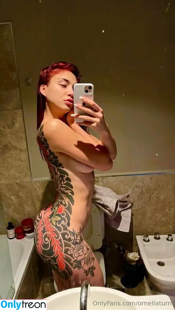 ornellaturri nude photo #0097 (orneeeeeella)