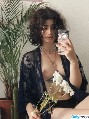 osculature / Nina_project / Reb0rnfairy / crucifairy / pinkitty0 / remistique / shredtacular nude photo #0005