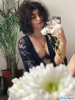osculature / Nina_project / Reb0rnfairy / crucifairy / pinkitty0 / remistique / shredtacular nude photo #0006