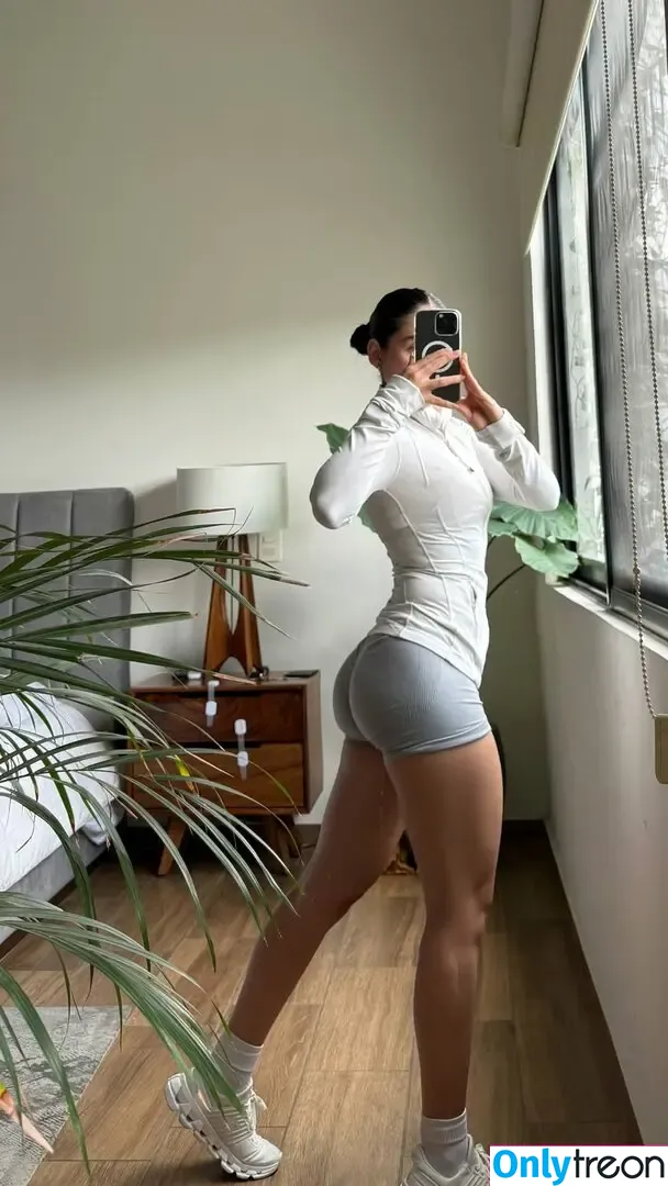Osiris Mendez nude photo #0076 (osiris.mendez)