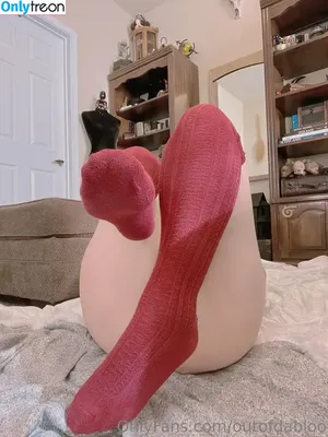 outofdabloo / bloooimaghost nude photo #0018