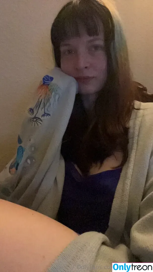 outofdabloo nude photo #0003 (bloooimaghost)