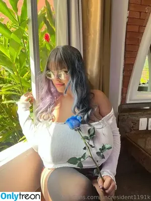 Oyesolosoydani / oye_solosoydani nude photo #0004