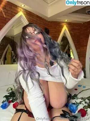 Oyesolosoydani / oye_solosoydani nude photo #0038