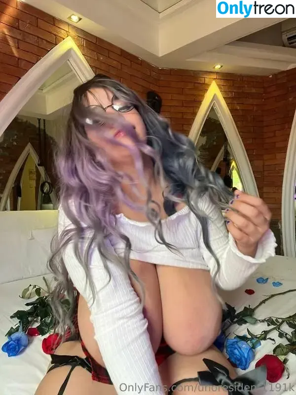 Oyesolosoydani nude photo #0038 (oye_solosoydani)