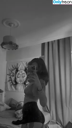 ozbassak / ambertan nude photo #0004