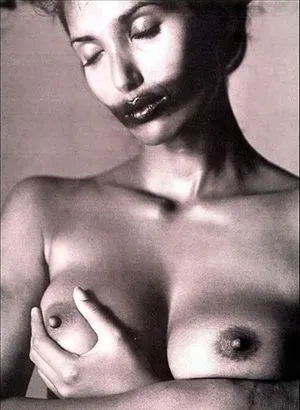 Padma Lakshmi / padmalakshmi nude photo #0001