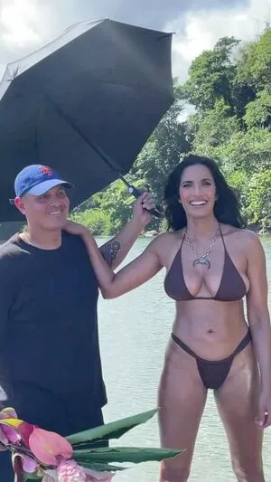 Padma Lakshmi / PadmaLakshmi фото голая #0113