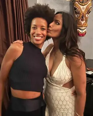 Padma Lakshmi / PadmaLakshmi фото голая #0119