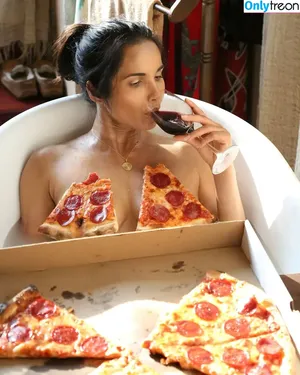 Padma Lakshmi / padmalakshmi nude photo #0239