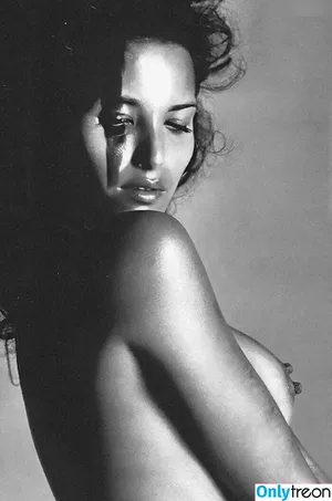 Padma Lakshmi / padmalakshmi фото голая #0302