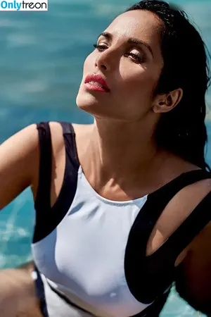 Padma Lakshmi / padmalakshmi фото голая #0305