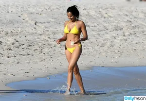 Padma Lakshmi / PadmaLakshmi фото голая #0397
