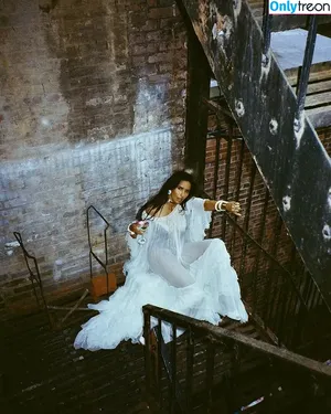 Padma Lakshmi / PadmaLakshmi фото голая #0500