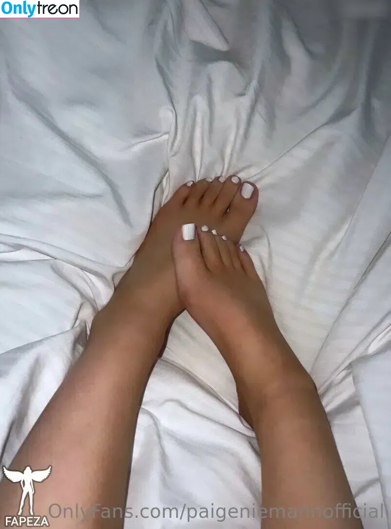 Paige Niemann nude photo #0229 (Simp Chat / paigeniemann / thepaigeniemann)