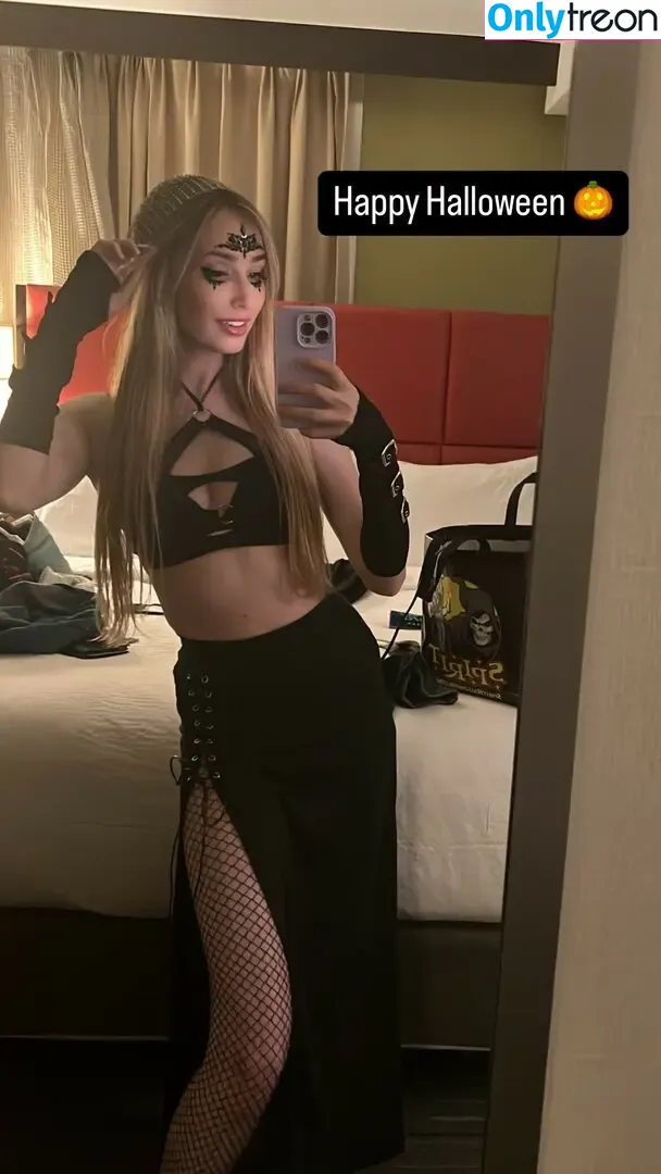 Paige The Witch nude photo #0002 (paige_the_witch / paigethevvitch / paigethewitch)