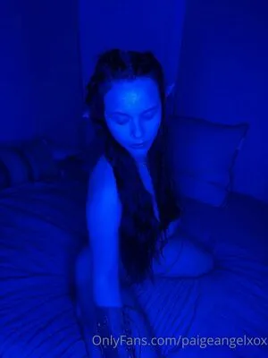 Paigeangelxox / Paigeheartz / paigeangelxoxx фото голая #0022