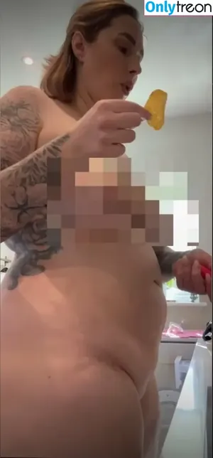 paigeturnahvault / realturnah nude photo #0005