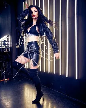 PaigeWWE / Saraya Bevis / realpaigewwe фото голая #0034