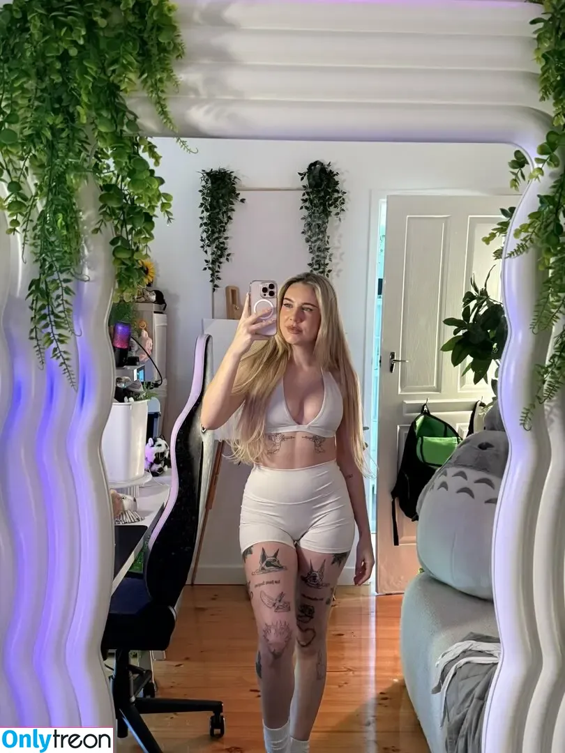 Paladinamber nude photo #0404 (itspaladinamber)