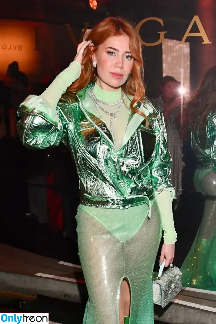 Palina Rojinski голая photo #0132 (action / palinski)