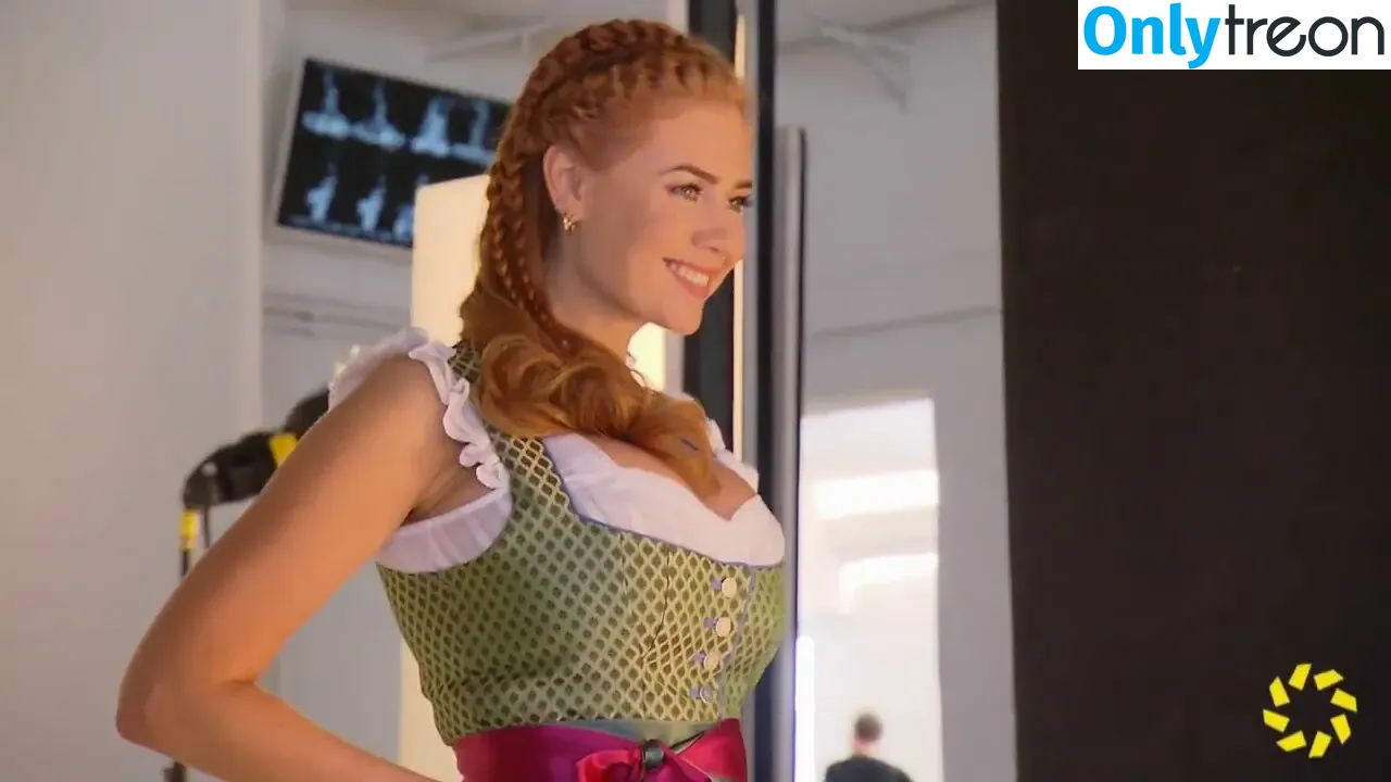 Palina Rojinski nude photo #0135 (action / palinski)