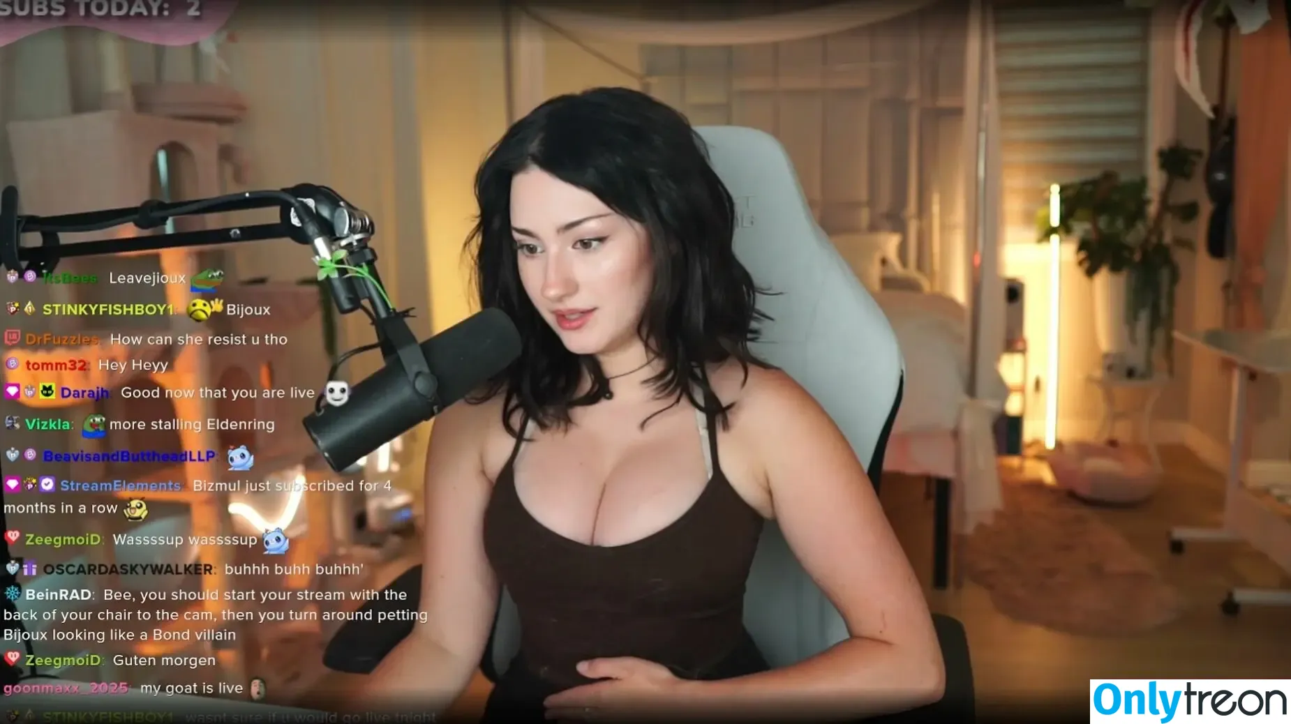 Palmbee голая photo #0464 (juju_666_ / palmbaee / palmbeee)