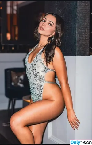 Paloma Silva / palomasiilvva nude photo #0002