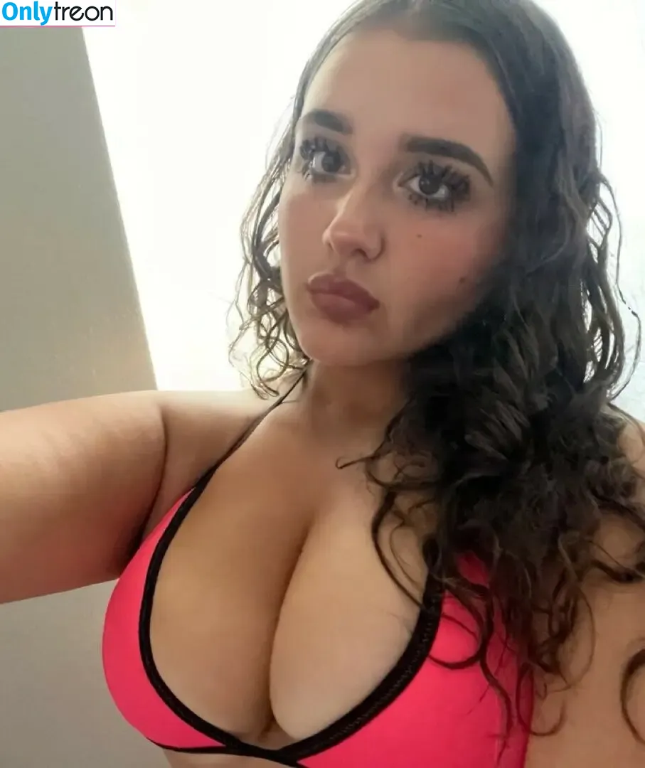 Paloma nude photo #0191 (p41oma / paloma_white / palomaanahir)