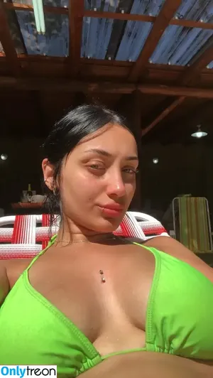 Palsiiiii / abru_tomlinson nude photo #0011